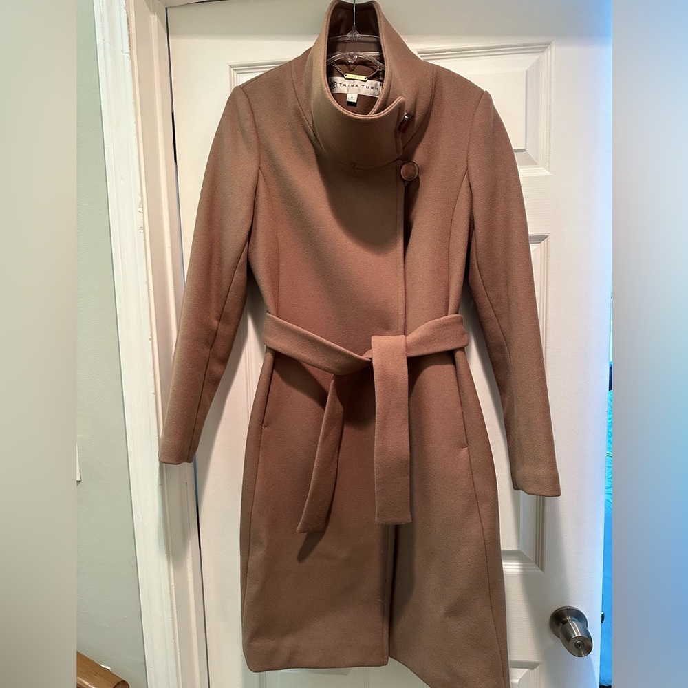NWOT Trina Turk Daphne Oversized Collar Coat